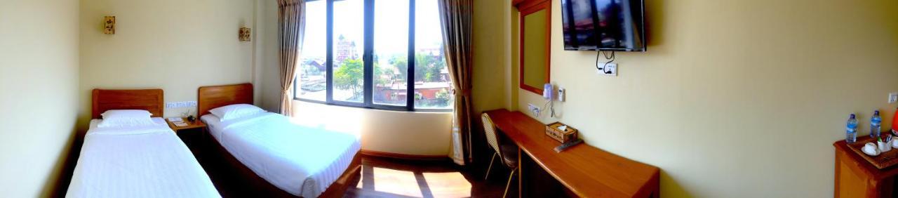 Inle Strand Hotel Nyaung Shwe Esterno foto