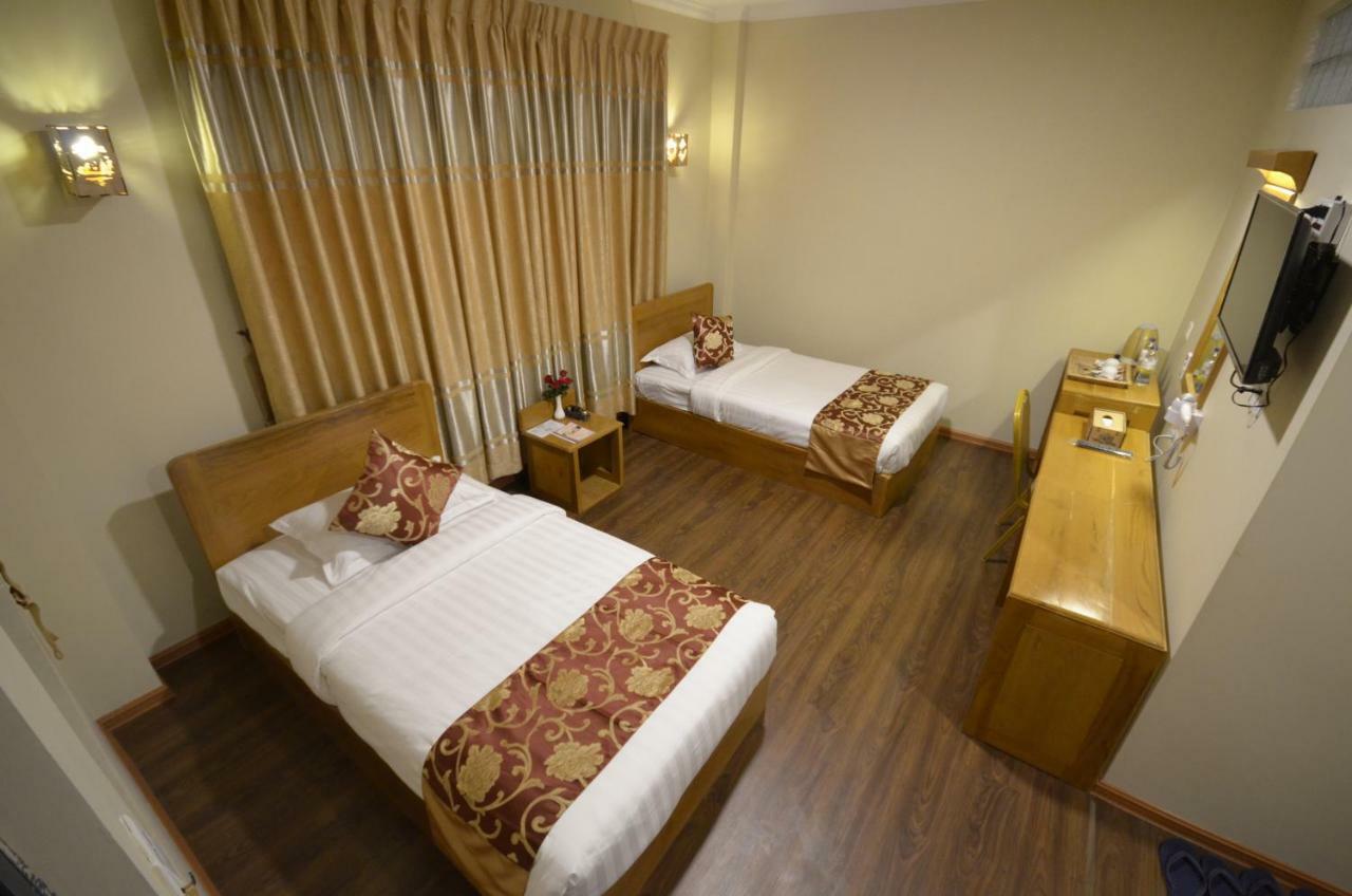 Inle Strand Hotel Nyaung Shwe Esterno foto
